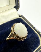 9ct gold opal ring weight 3.1g