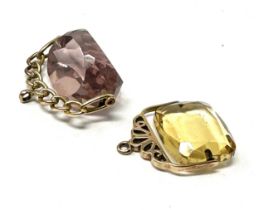 2 x 9ct gold citrine & pink paste swivel fob pendants (12.6g)