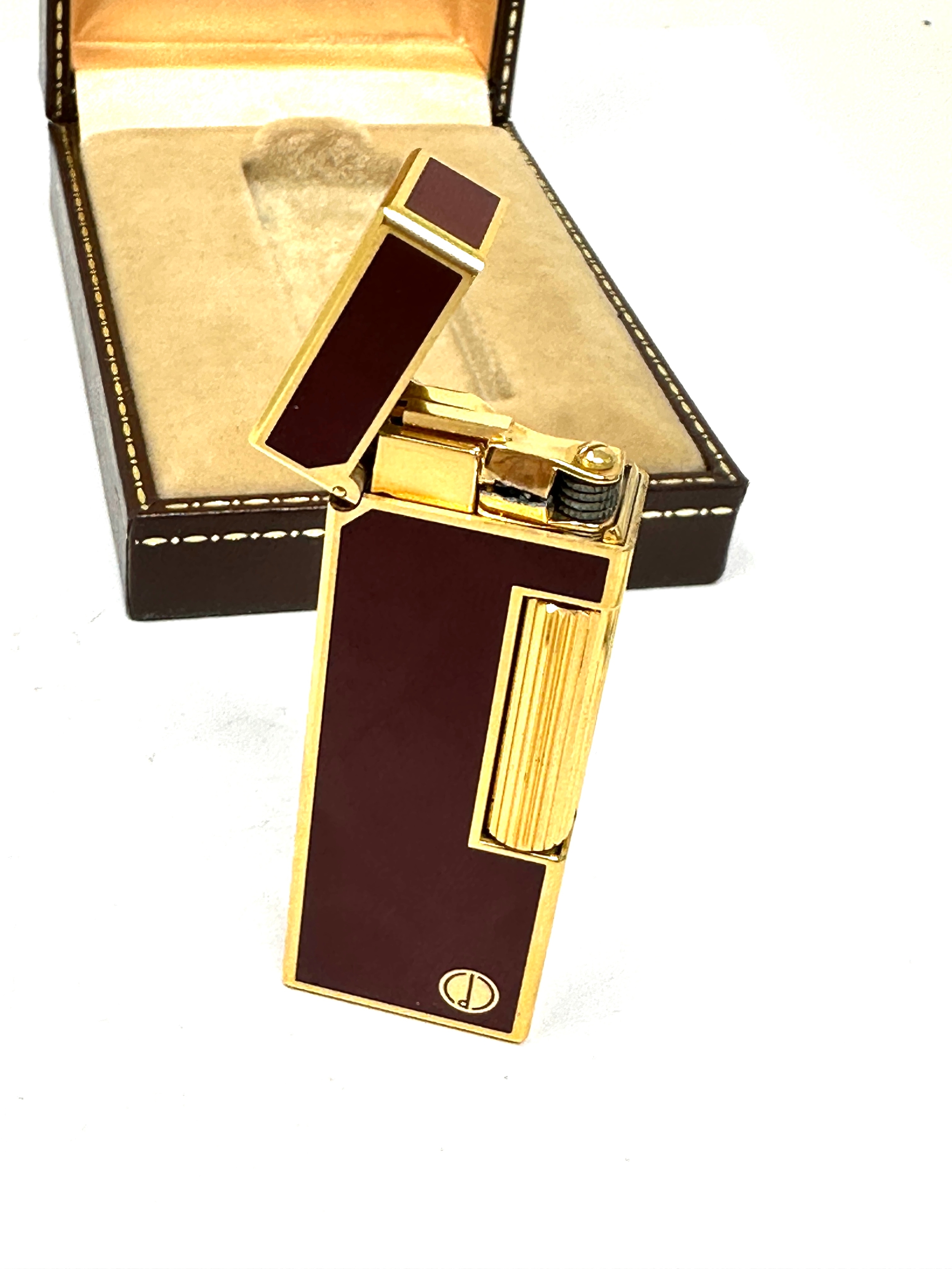 Boxed Dunhill Red Laquer Enamel Rollagas Lighter US.RE 24163 - Image 2 of 9