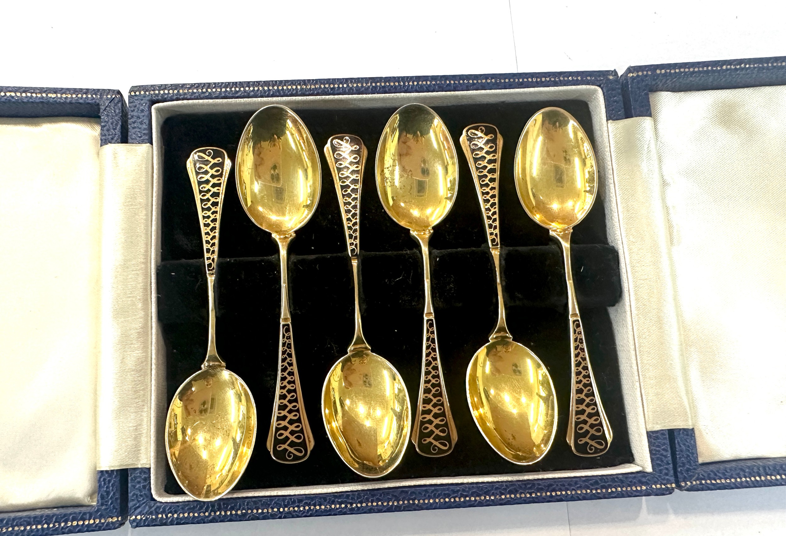 Cased set of 6 silver and enamel tea spoons, Birmingham silver hallmarks, total weight 50 grams - Image 3 of 3