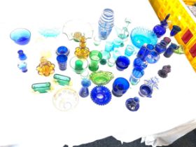 Large quantity of antique & vintage coloured glass ware, pressed glass etc (1 box)