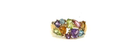 9ct gold ring with coloured stones to represent the suffragatte movement size L weight 2.99 grams