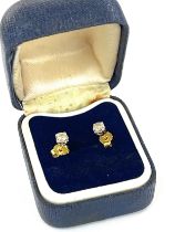 9ct gold diamond stud earrings, diameter of diamonds approximjately 3mm, weight 0.7g