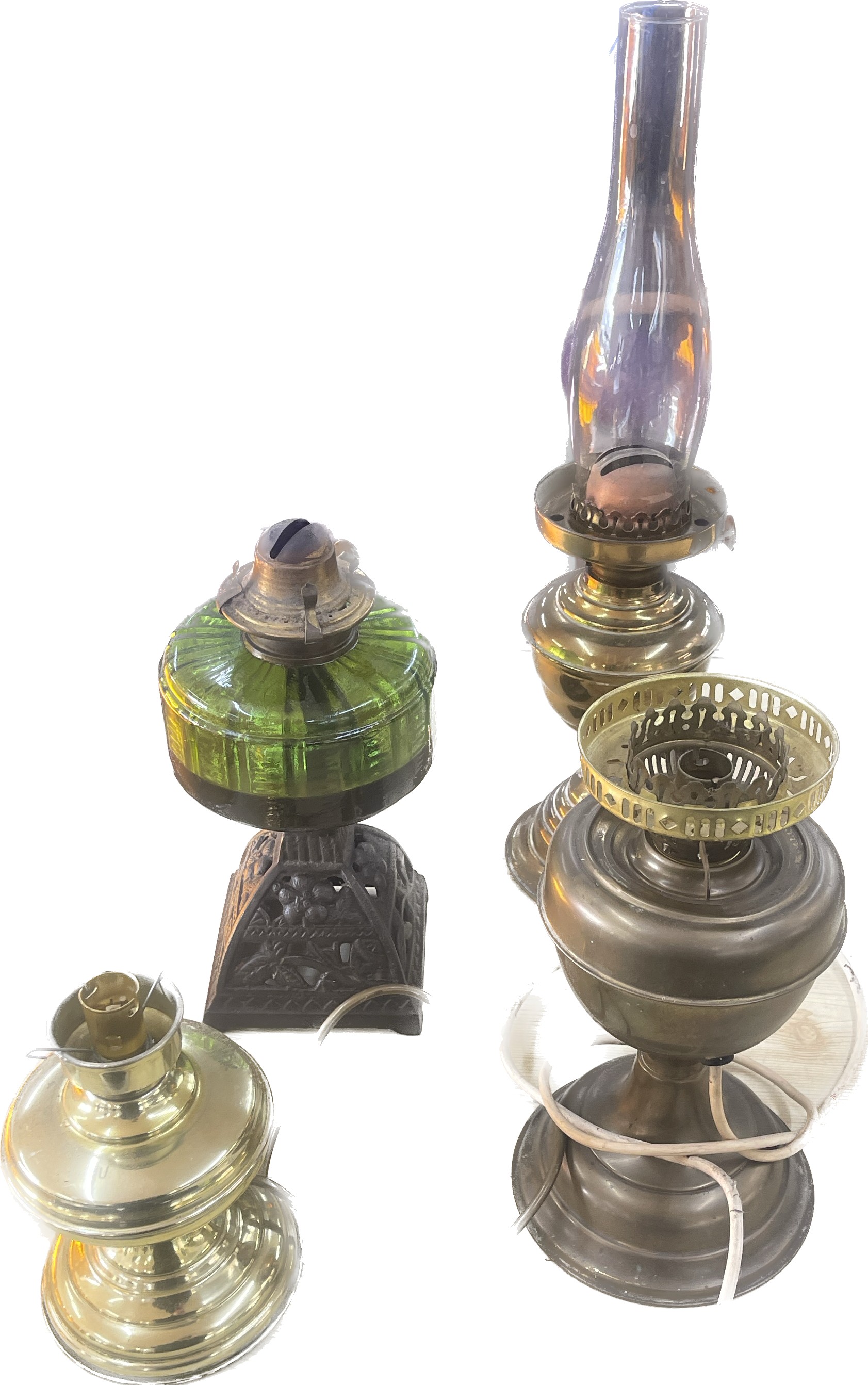 Selection of 4 vintage oil lamps, spares and repairs