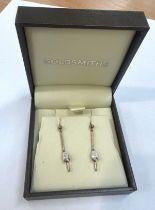 9ct gold white stone set earrings total weight 2 grams