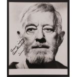 Alec Guinness as Obi-Wan Kenobi,