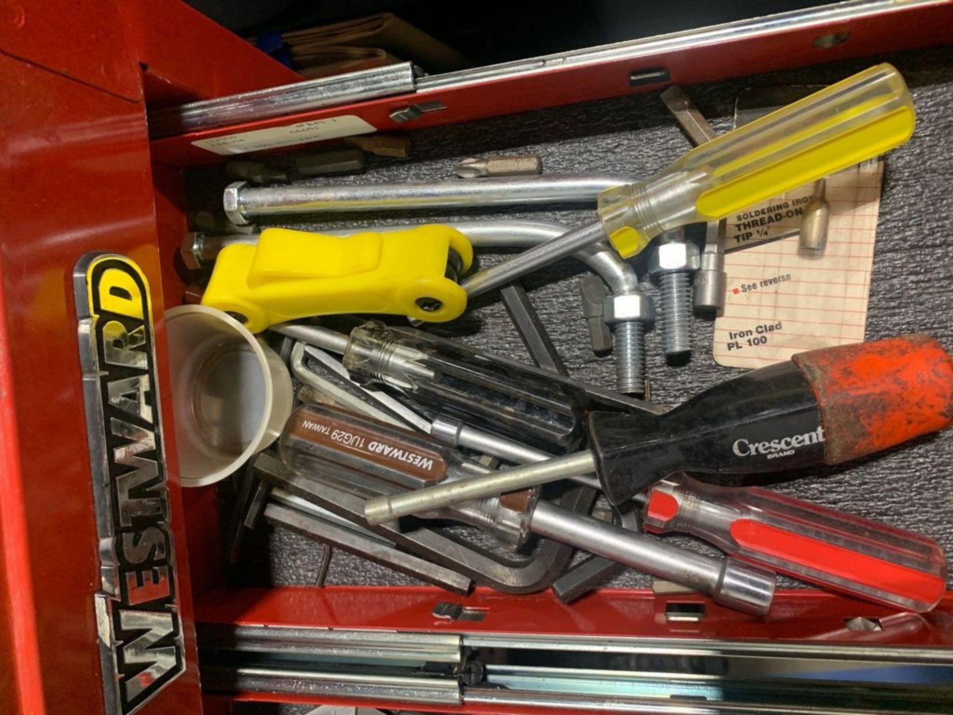 WESTWARD TOOL CHEST ON ROLLING CART, CONTENTS INCLUDED - Image 6 of 11