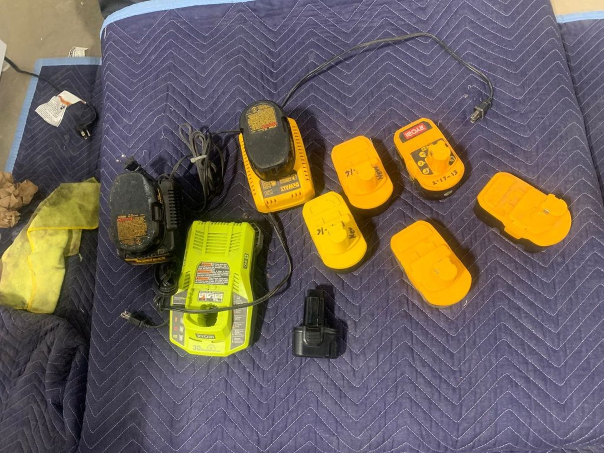 DEWALT BATTERIES, POWER STATIONS AND MORE. (ALL CONTENTS IN PICTURE INCLUDED)