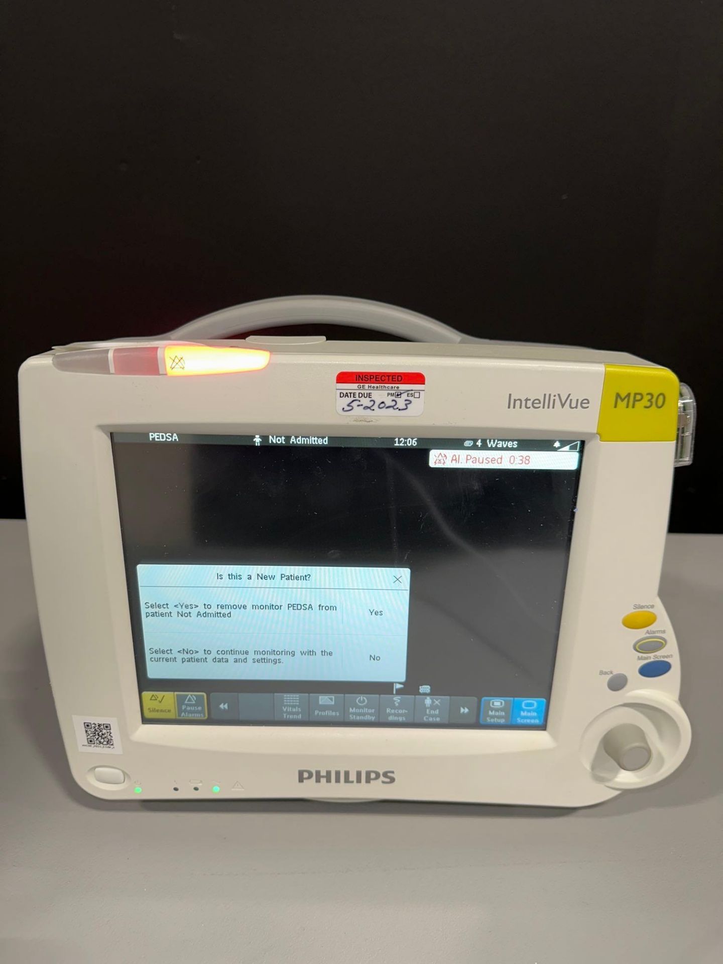 PHILIPS INTELLIVUE MP30 PATIENT MONITOR