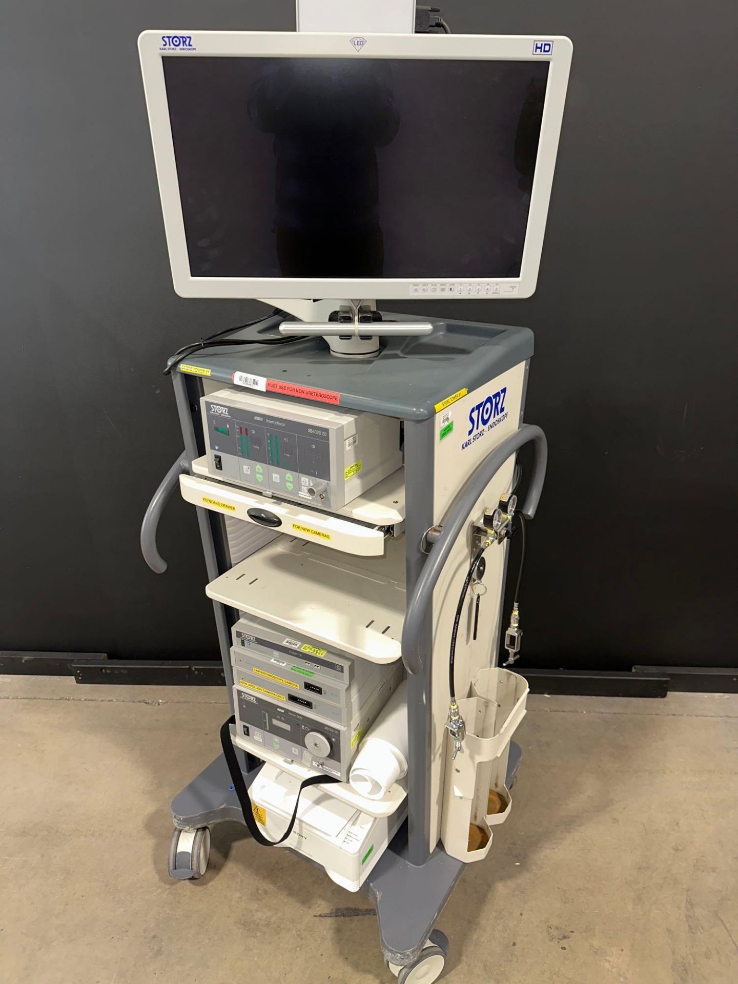 KARL STORZ ENDOSCOPY SYSTEM TO INCLUDE TC201 IMAGE 1 S CONNECT, TC300 IMAGE 1 S H3-LINK, TC301 IMAGE