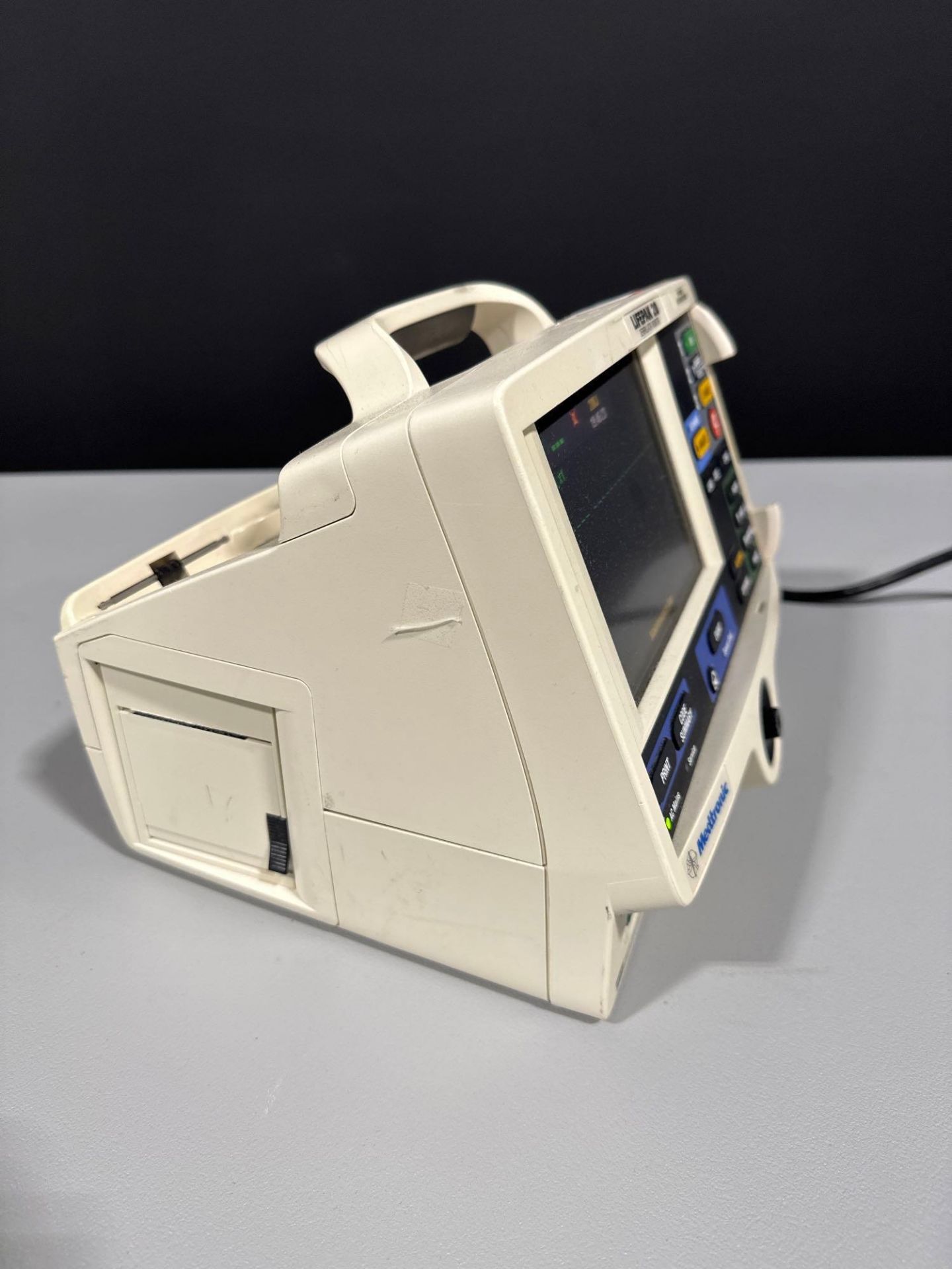 MEDTRONIC/PHYSIO CONTROL LIFEPAK 20 DEFIB WITH PACING, 3 LEAD ECG, ANALYZE (AED MODE) - Image 5 of 8