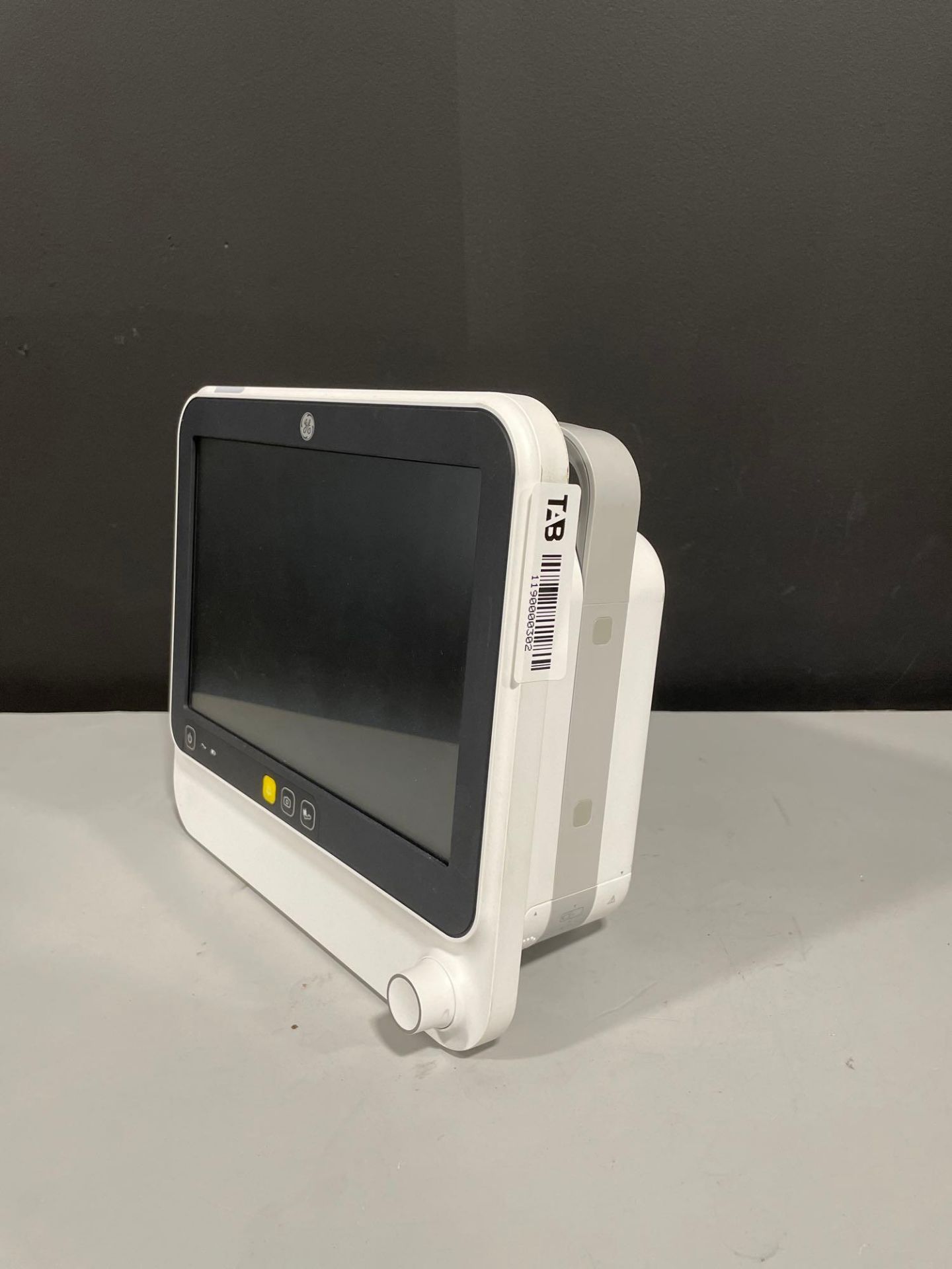 GE B125 PATIENT MONITOR - Image 2 of 4