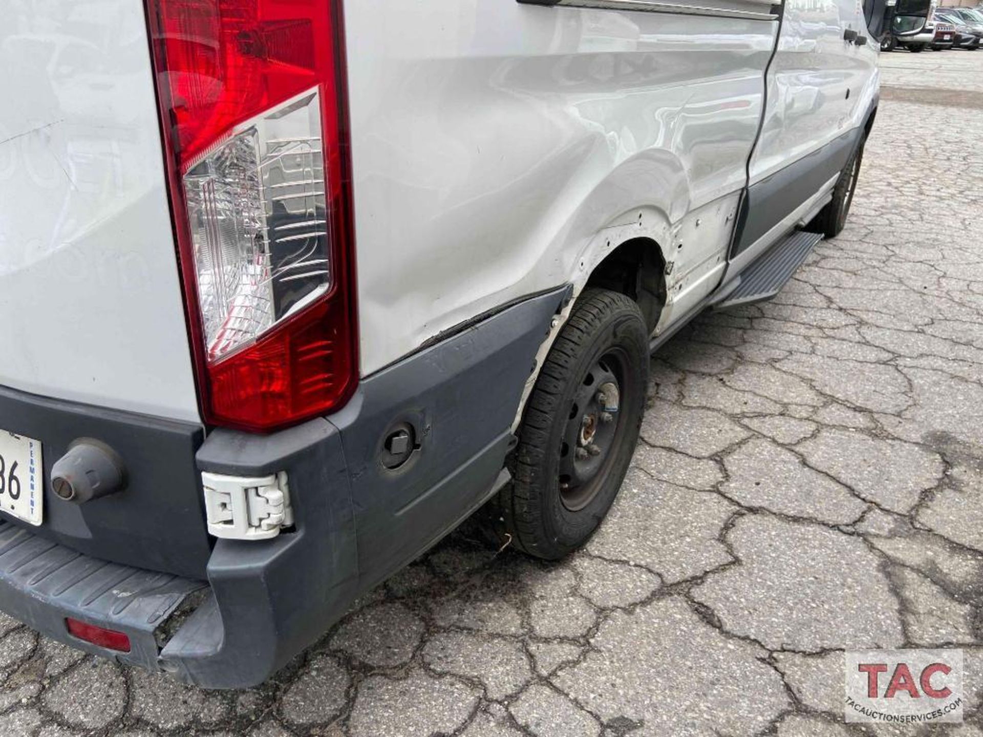 2018 Ford Transit 150 Cargo Van - Image 28 of 79