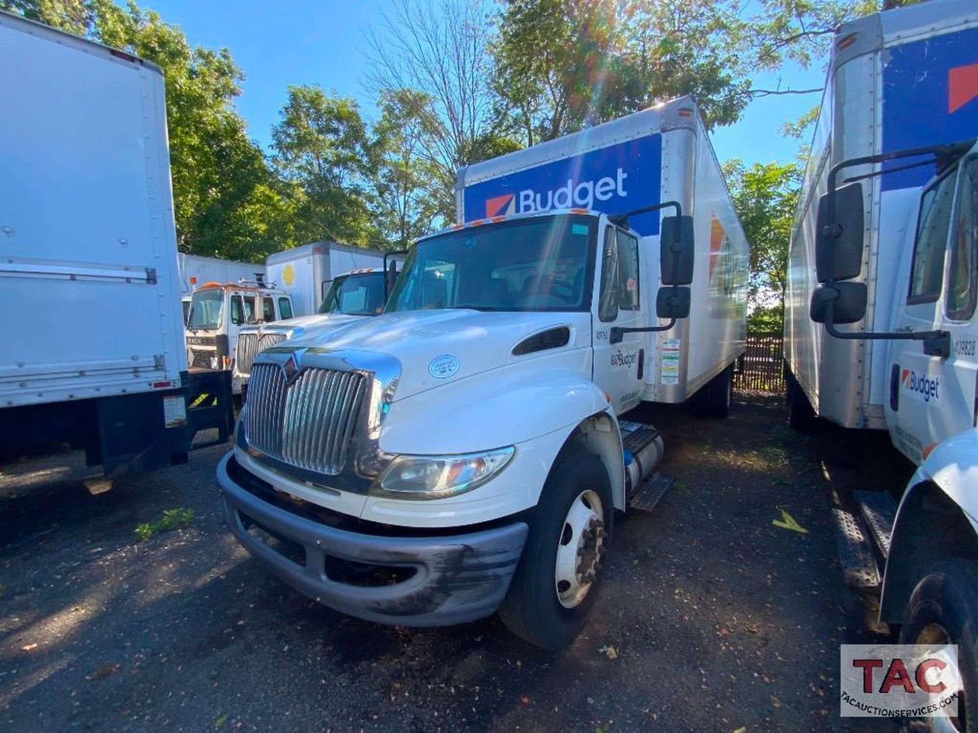 2015 International Durastar 4300 Box Truck