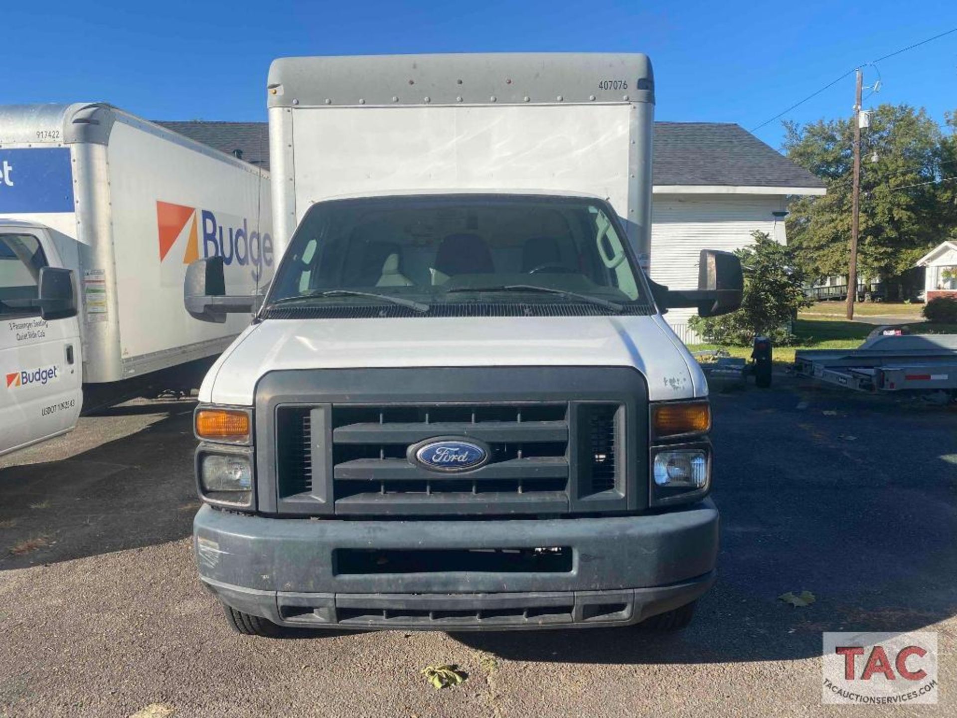 2014 Ford E-350 Box Truck - Image 2 of 49