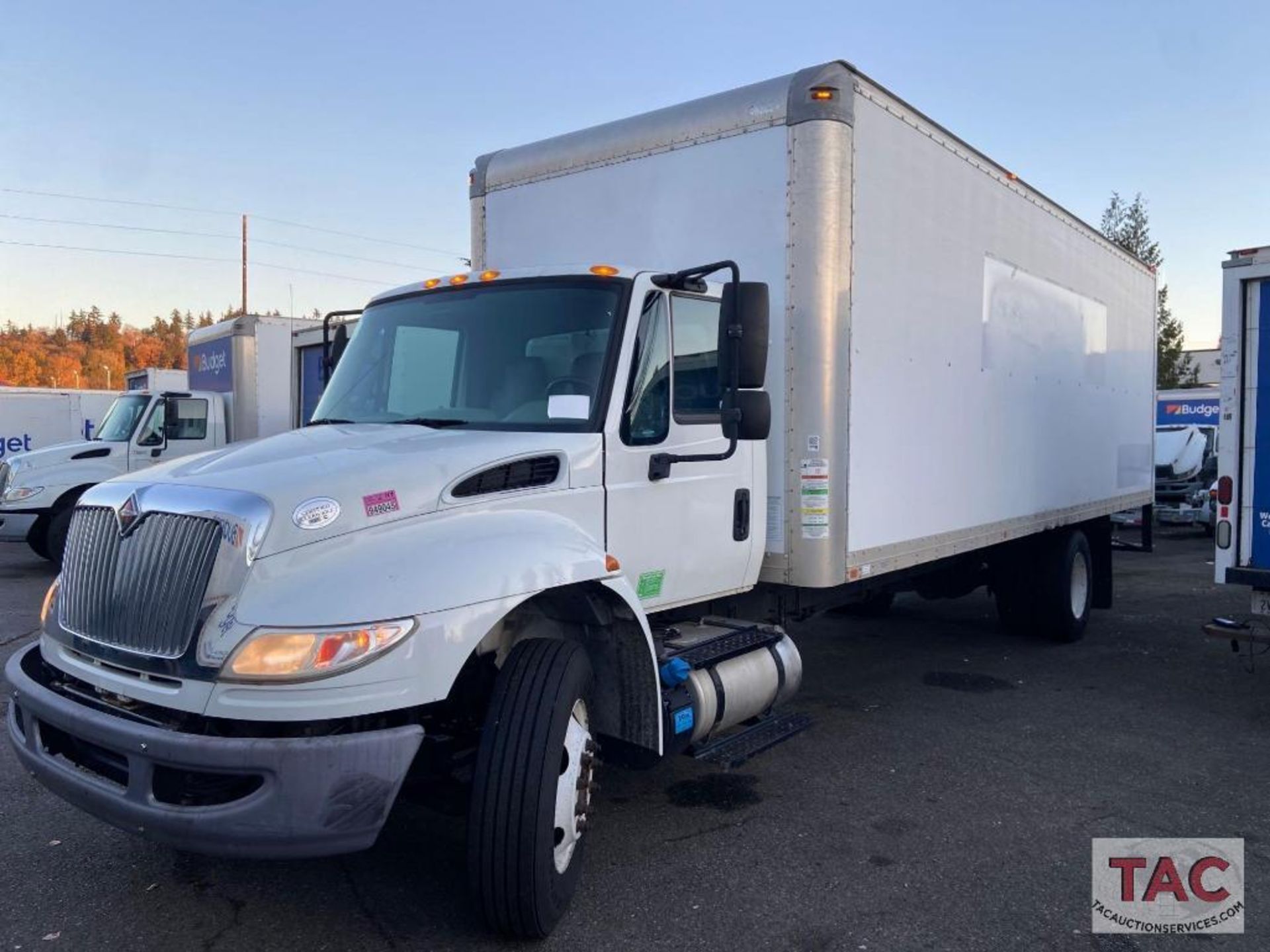 2015 International Durastar 4300 Box Truck