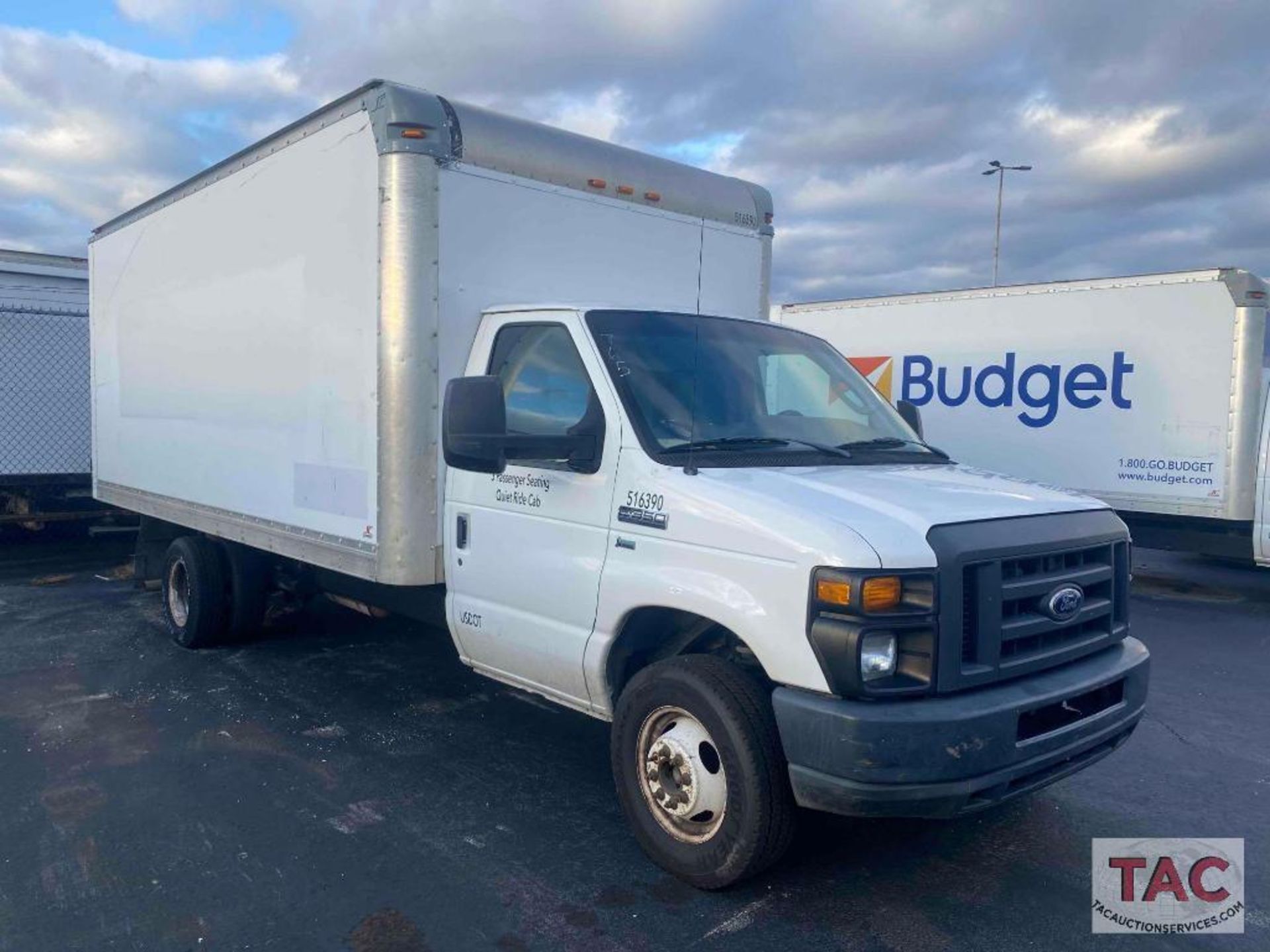 2015 Ford E-350 16ft Box Truck - Image 3 of 46