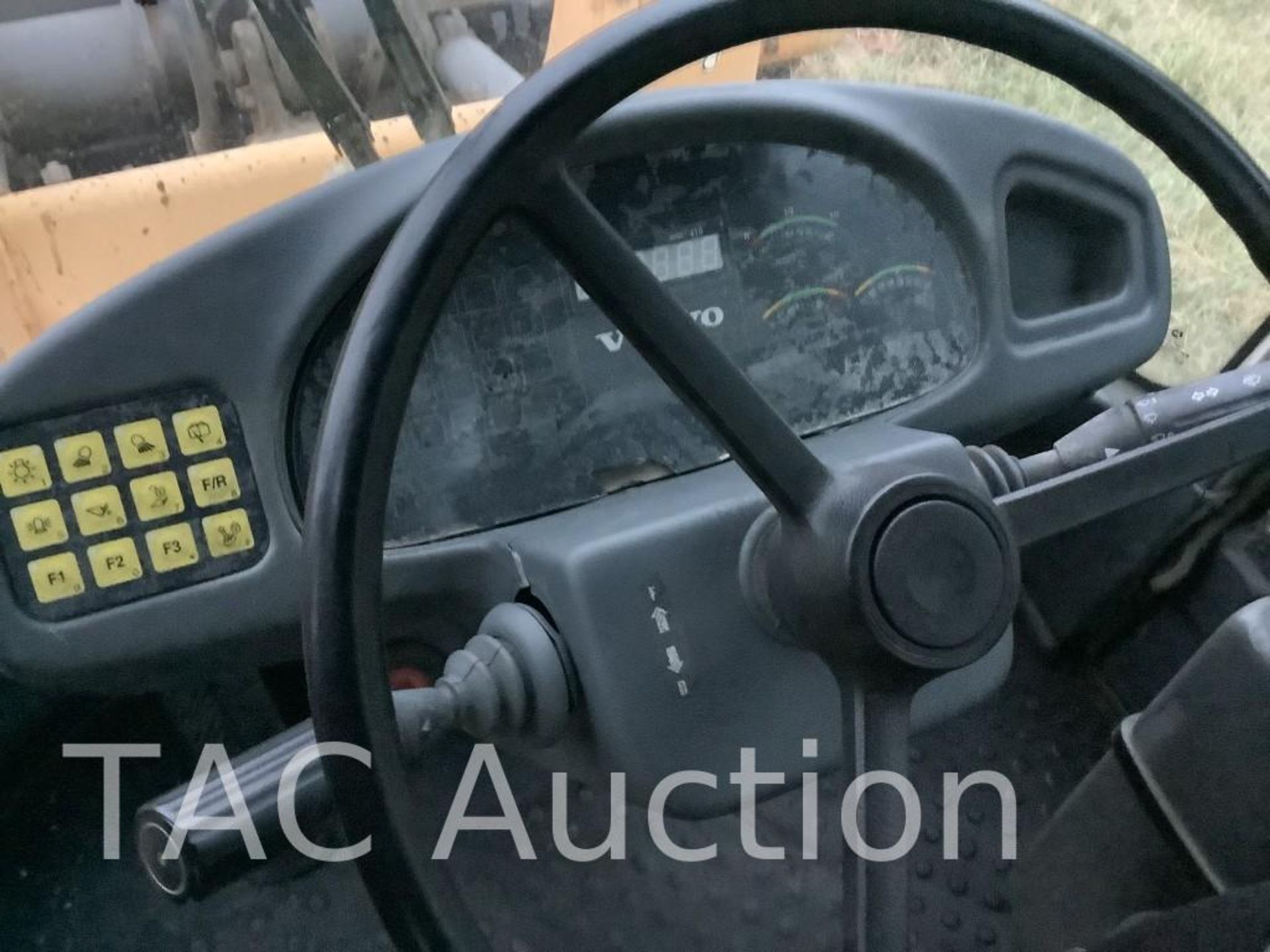 2005 Volvo L35B- Z Wheel Loader - Image 24 of 42