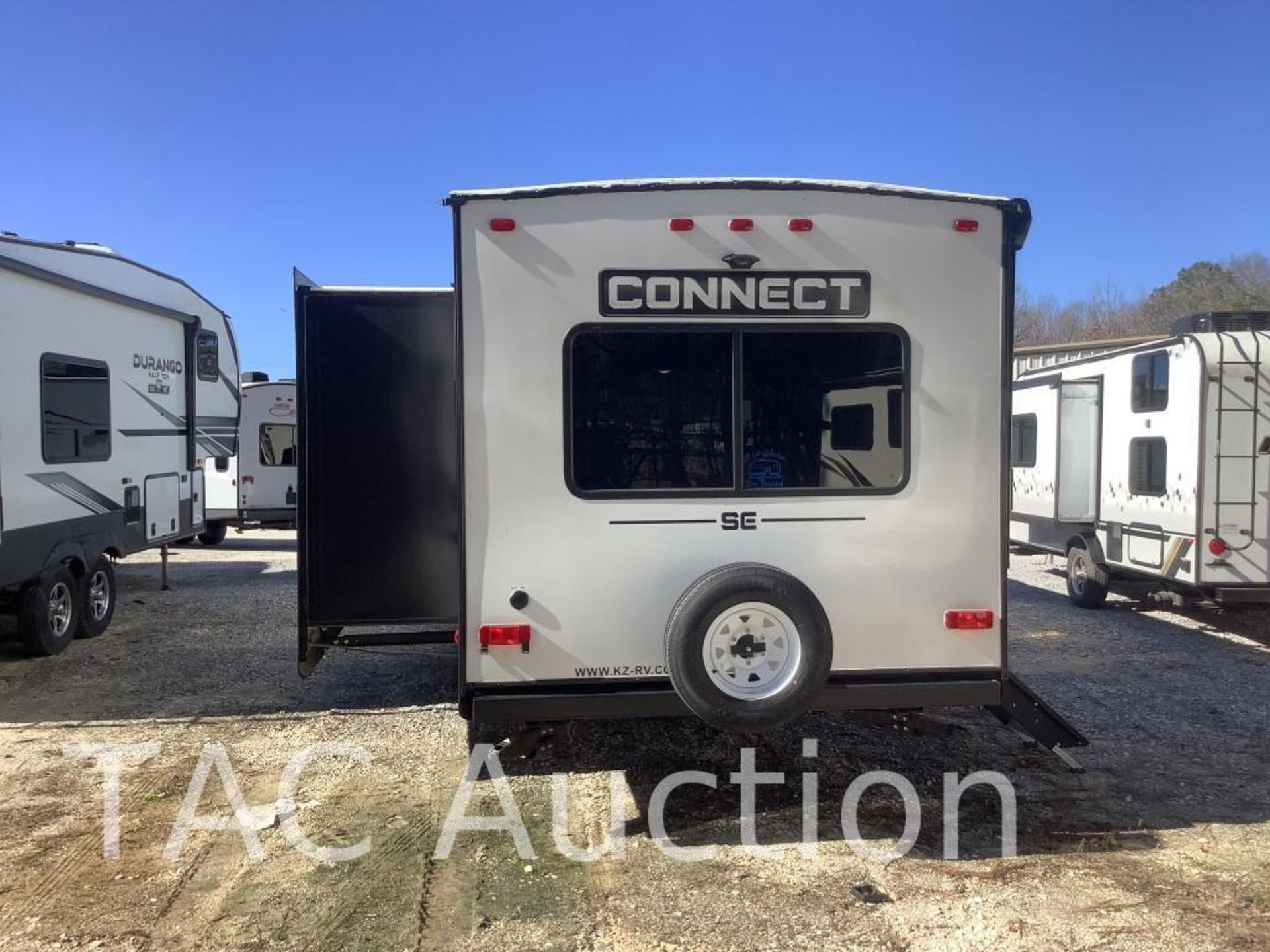 2021 KZ-RV Connect C281RLSE 32ft Bumper Pull - Image 8 of 94