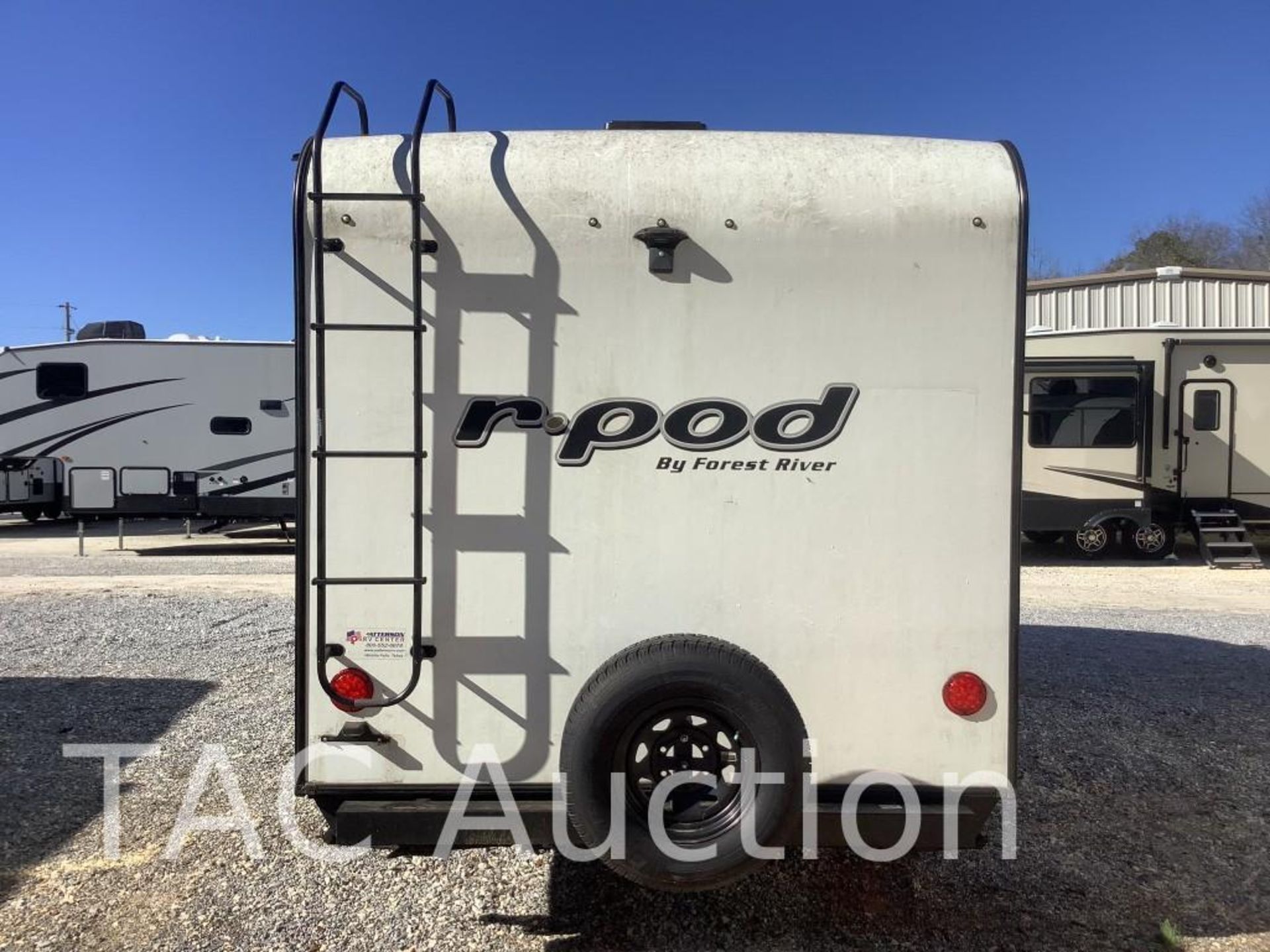 2021 Forest River R-POD RP193 22ft Pull Behind Camper - Image 7 of 64