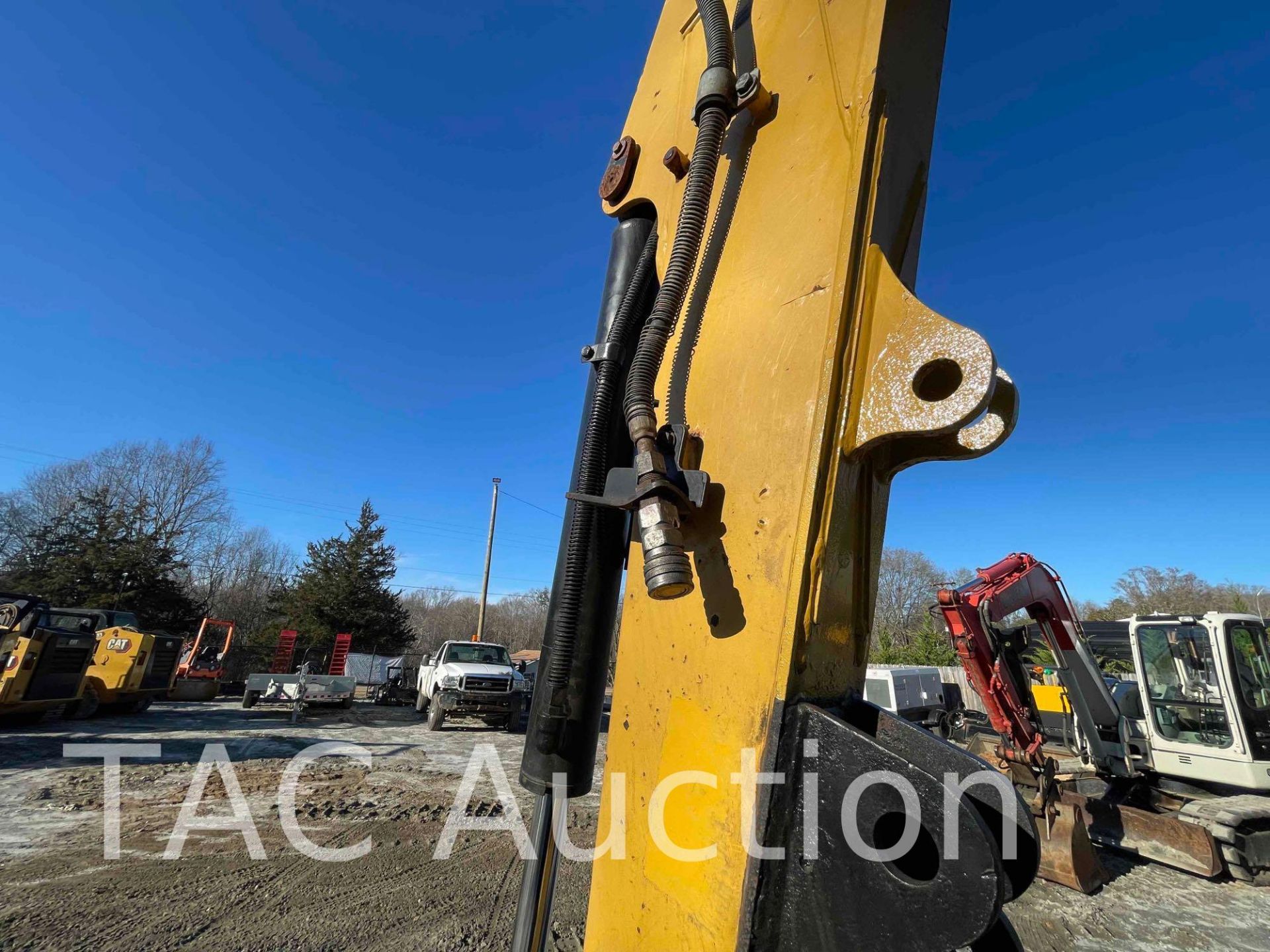 2016 Caterpillar 305 E2 Mini Excavator - Image 30 of 47