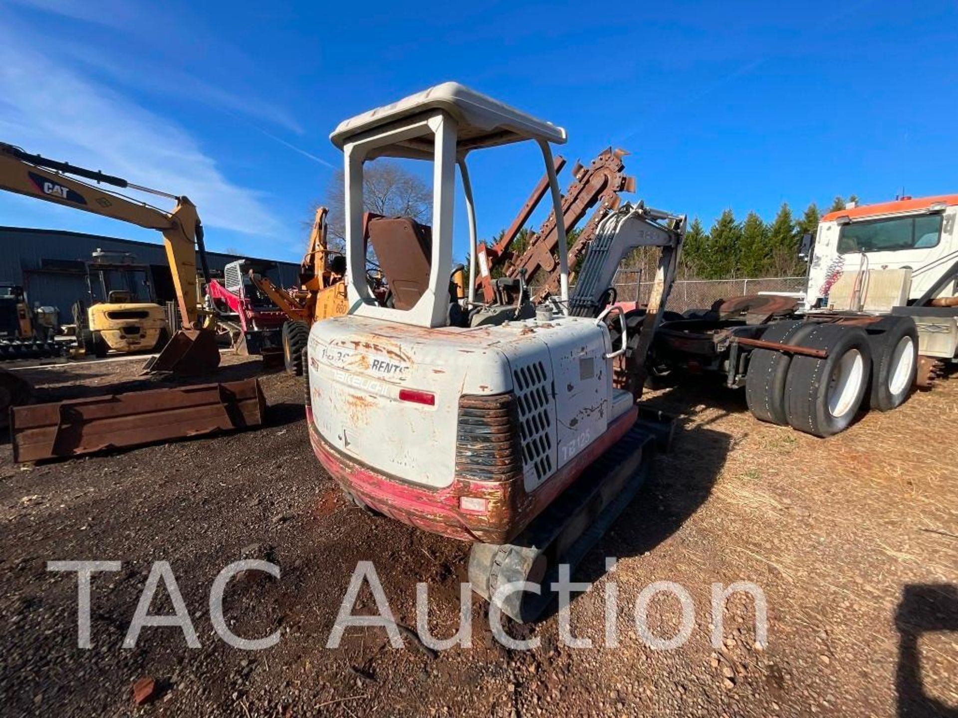 Takeuchi TB125 Mini Excavator - Image 3 of 36