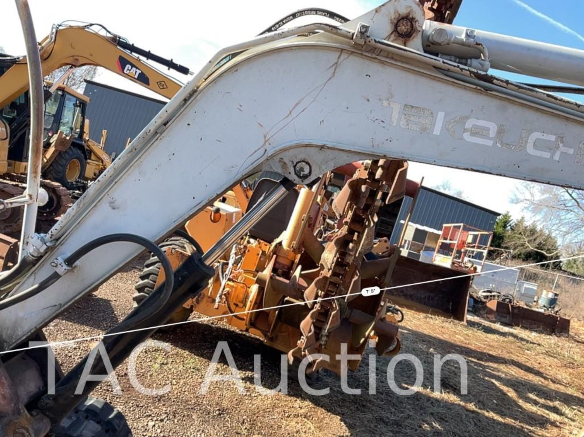 Takeuchi TB125 Mini Excavator - Image 11 of 36