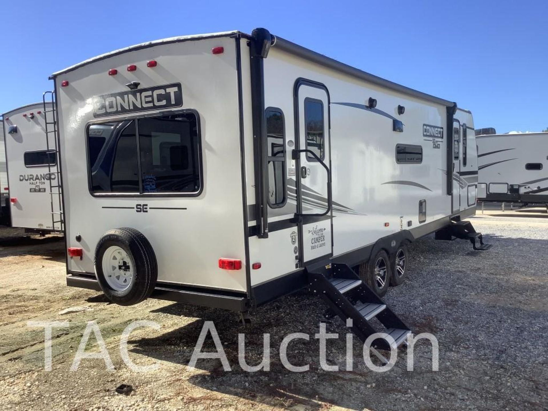 2021 KZ-RV Connect C281RLSE 32ft Bumper Pull Camper - Image 9 of 94