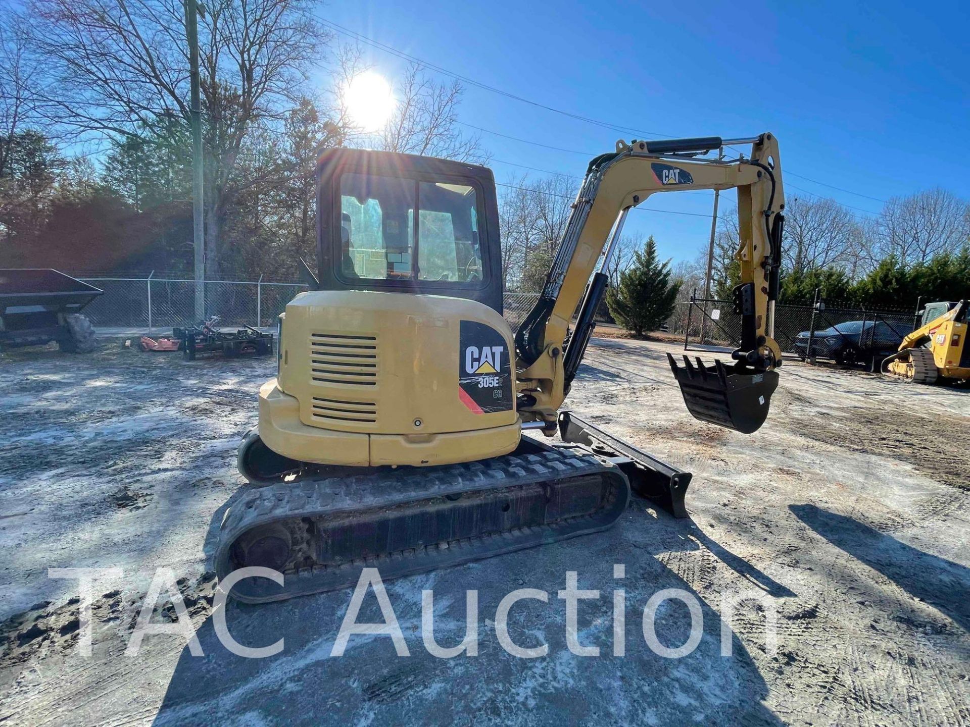 2016 Caterpillar 305 E2 Mini Excavator - Image 5 of 47