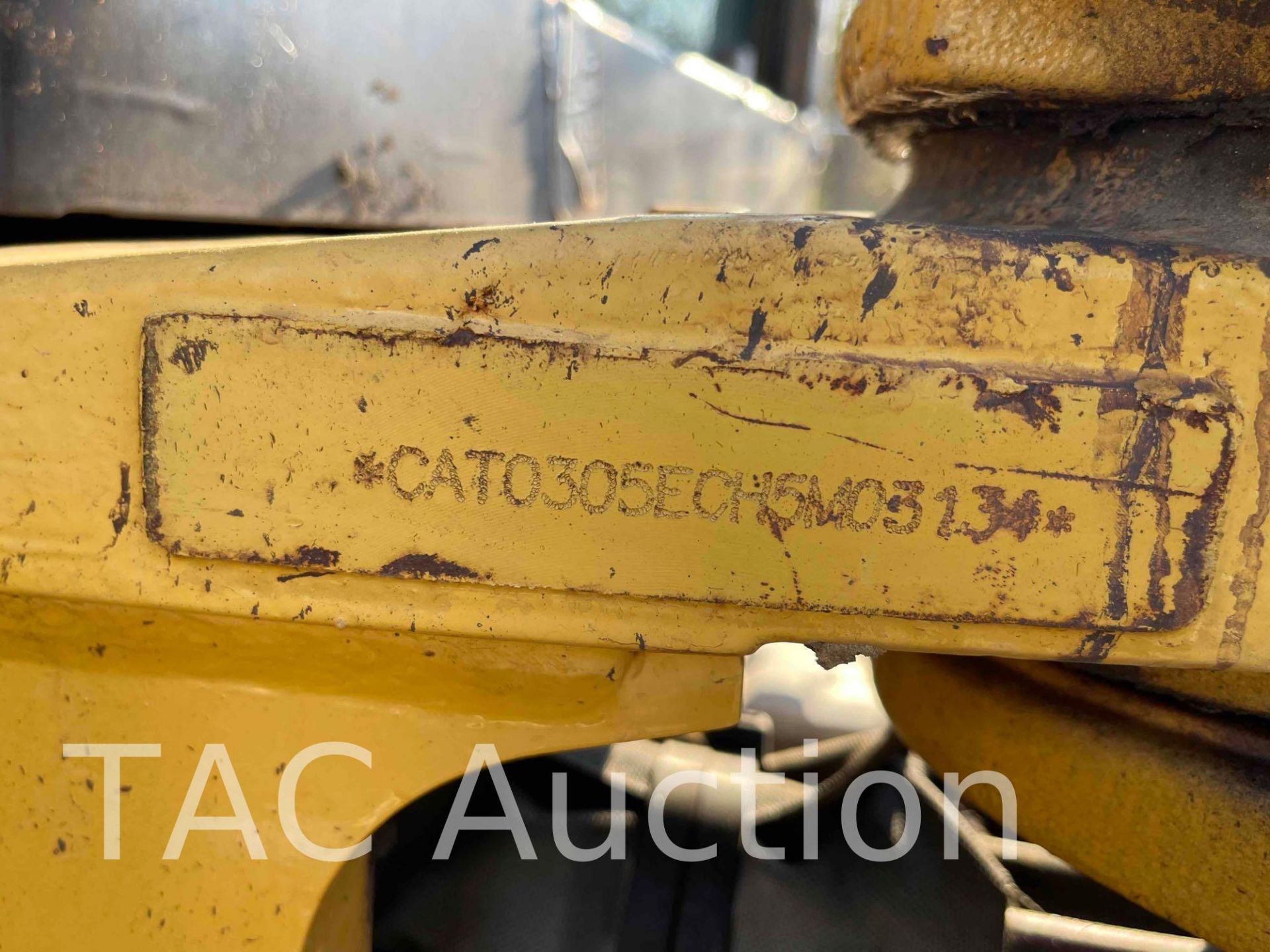 2016 Caterpillar 305 E2 Mini Excavator - Image 46 of 47