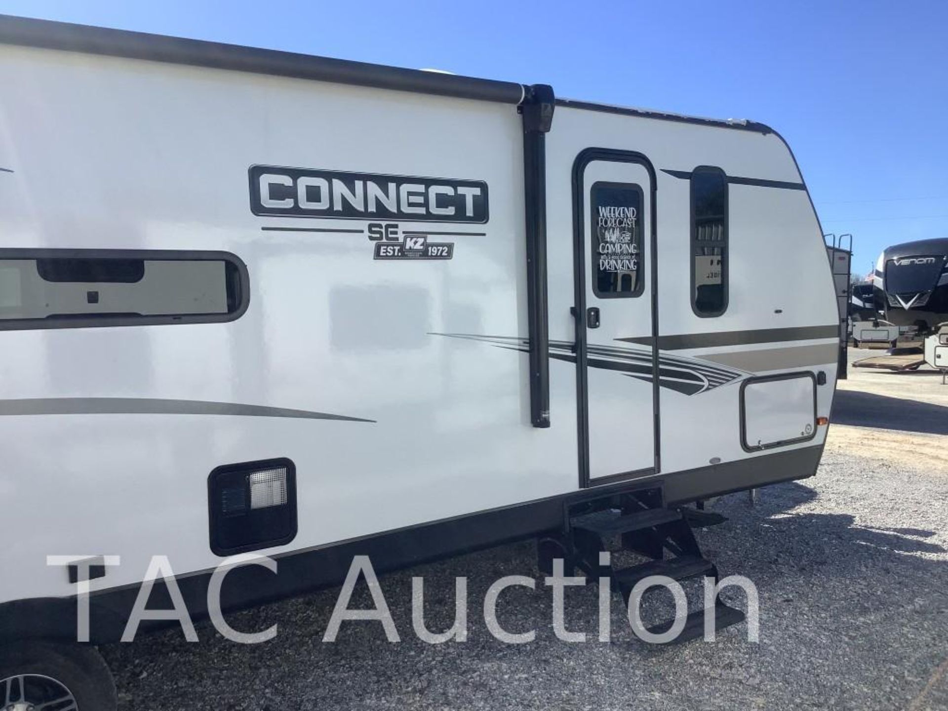 2021 KZ-RV Connect C281RLSE 32ft Bumper Pull Camper - Image 12 of 94