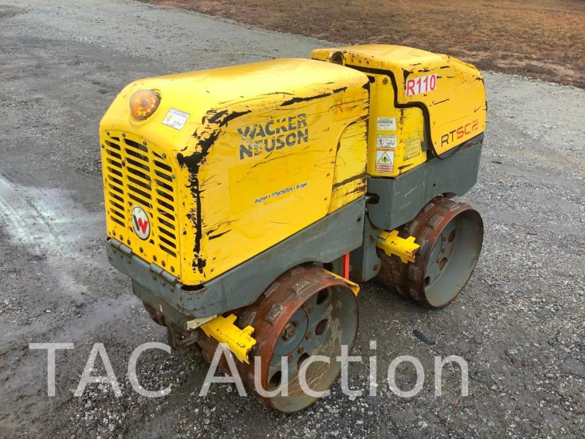 2005 Wacker Neuson RTSC2 Trench Roller - Image 5 of 11