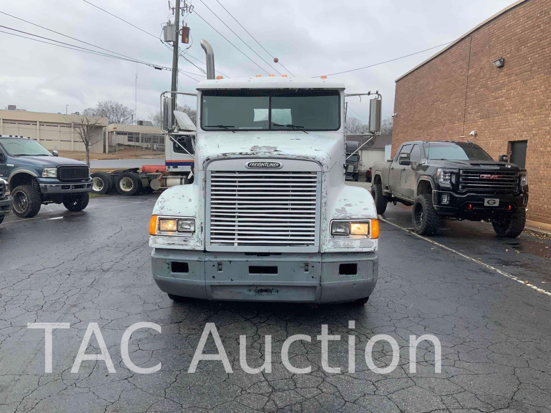 1997 Freightliner FLD Day Cab - Image 2 of 76