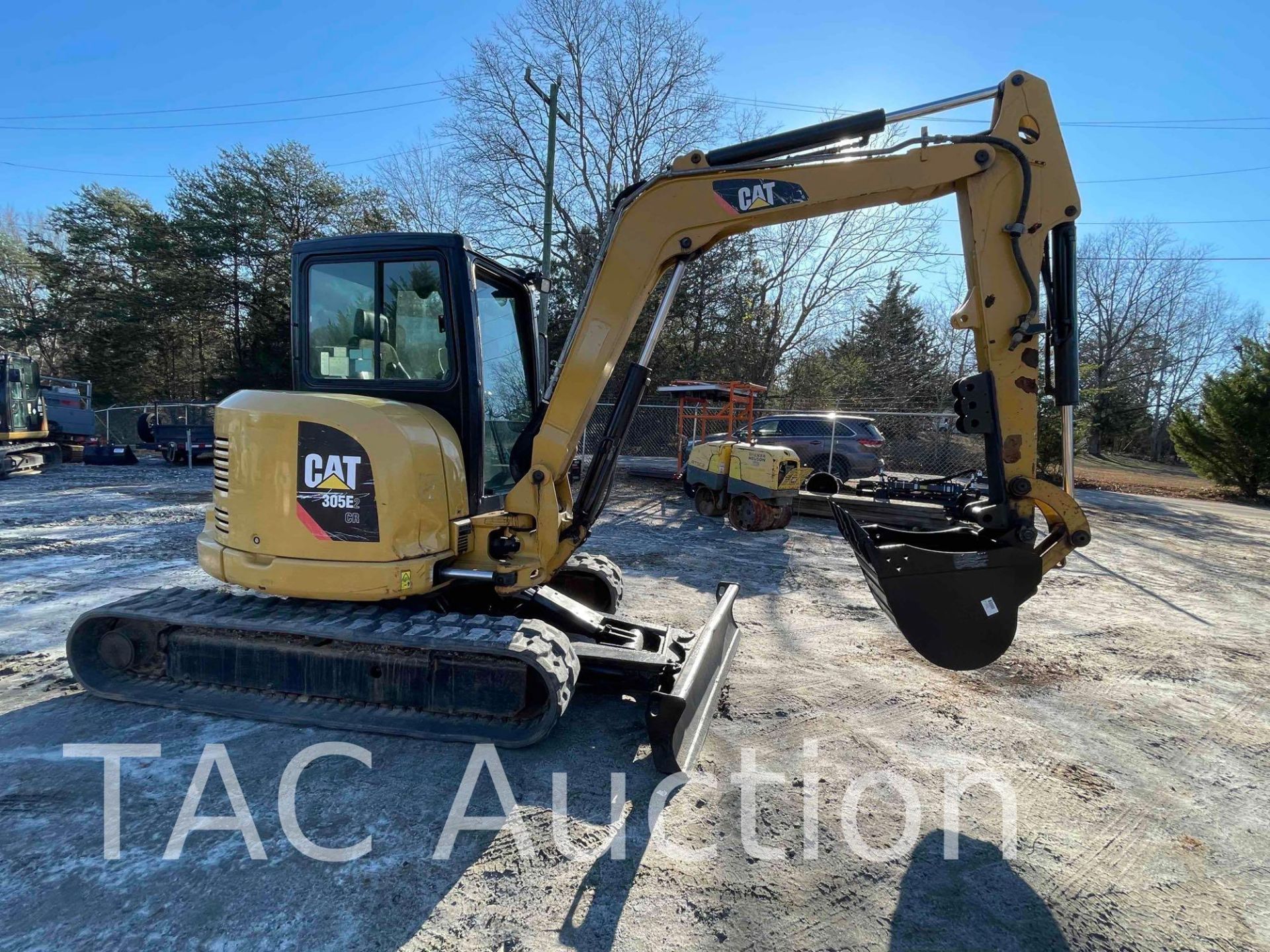 2016 Caterpillar 305 E2 Mini Excavator - Image 4 of 47