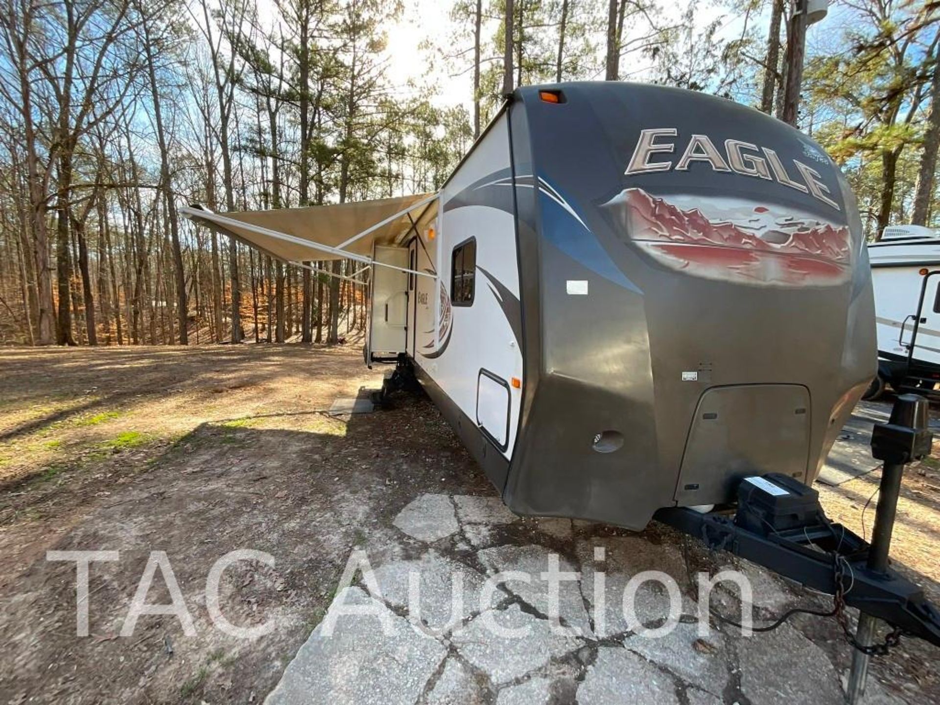 2013 Jayco Eagle 334RBTS 34ft Pull Behind Camper