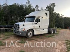 2012 Freightliner Cascadia Sleeper Truck