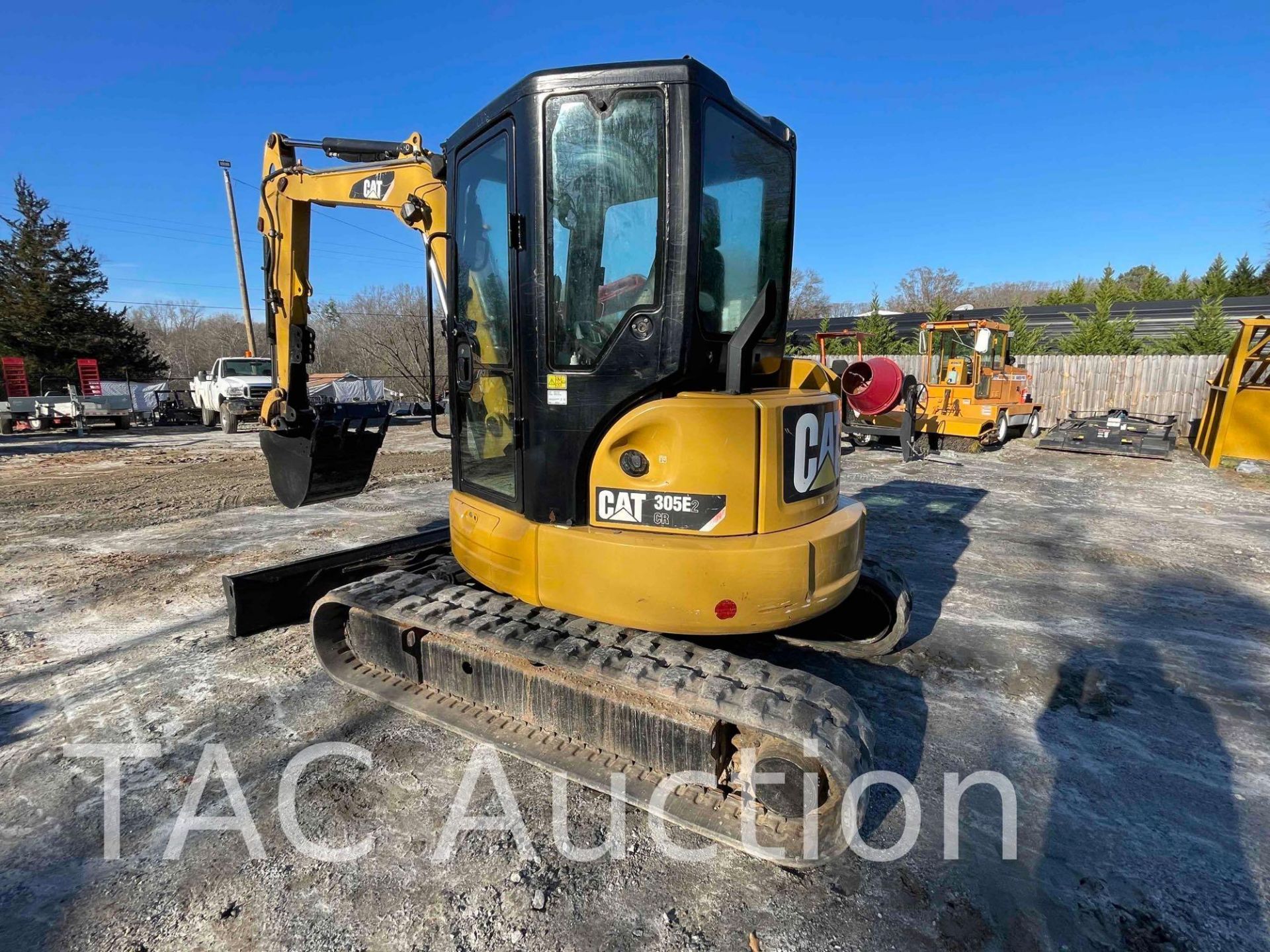 2016 Caterpillar 305 E2 Mini Excavator - Image 7 of 47