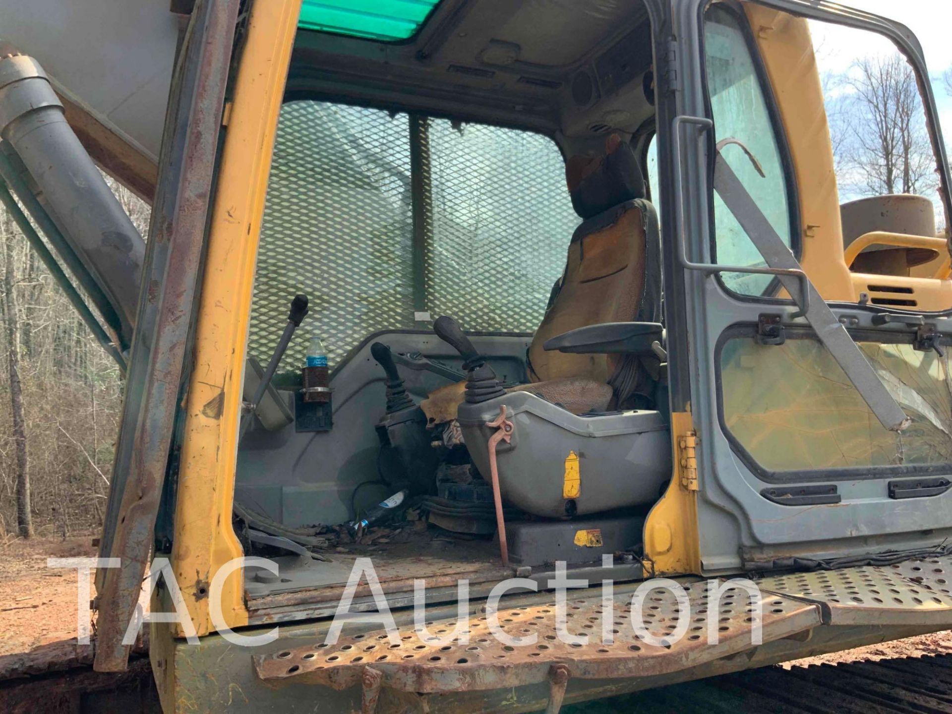 2006 Volvo EC330BLC Hydraulic Excavator W/ Hydraulic Generator - Image 13 of 75