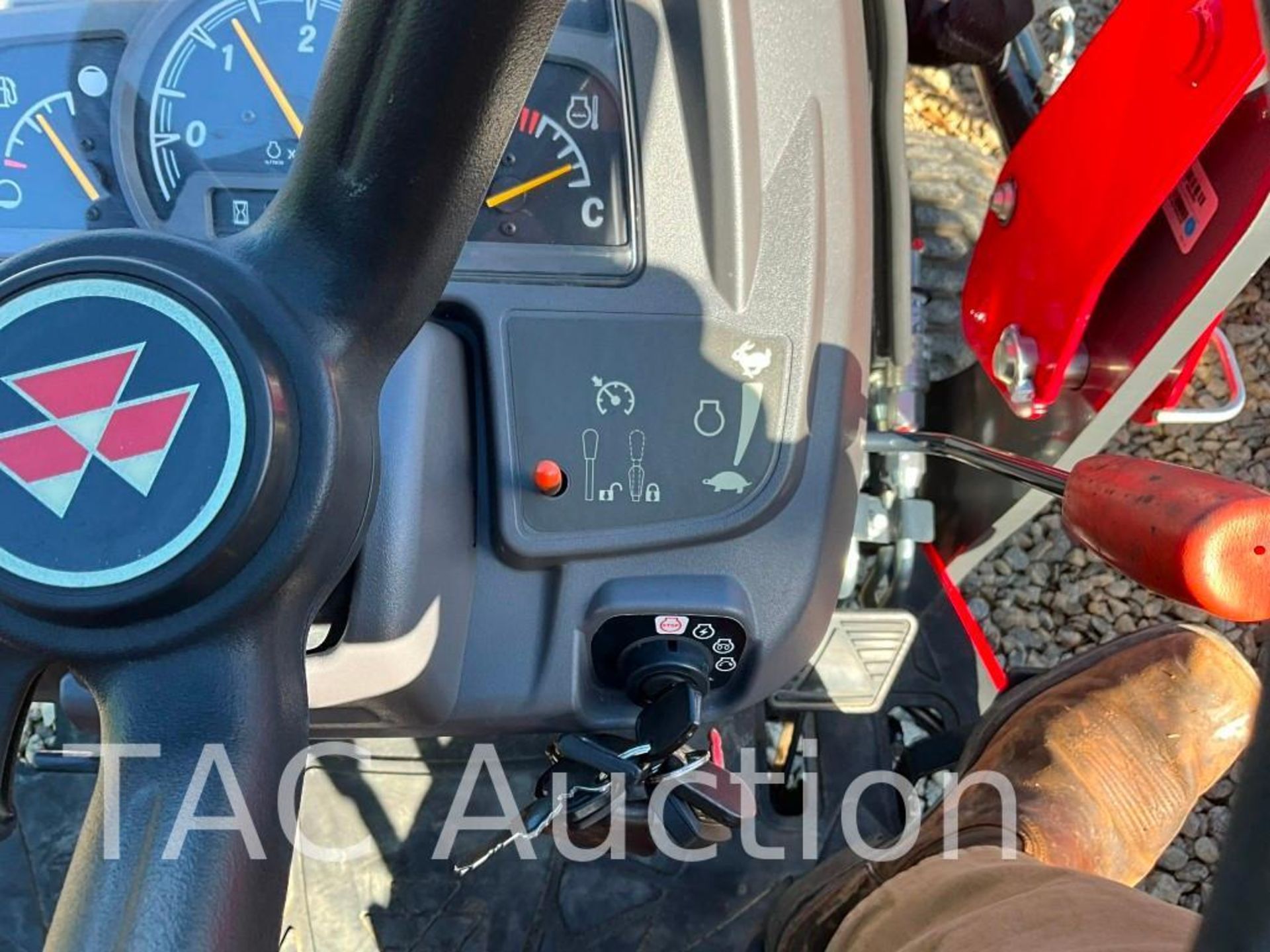 2021 Massey Ferguson GC1723E 4x4 Tractor W/ Front Loader - Image 13 of 36