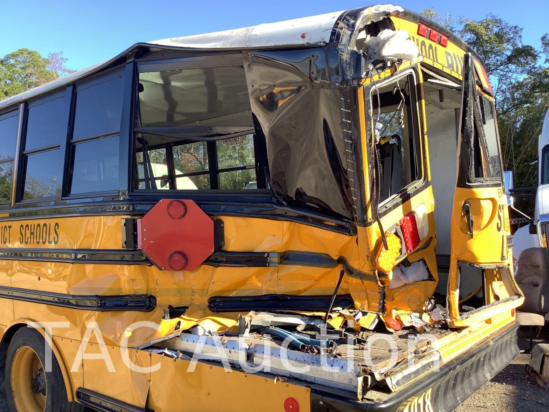 2020 Freightliner B2 School Bus - Image 7 of 31