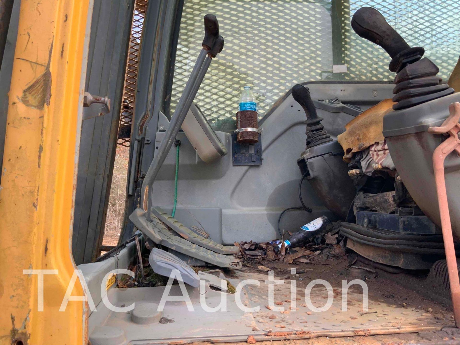 2006 Volvo EC330BLC Hydraulic Excavator W/ Hydraulic Generator - Image 15 of 75