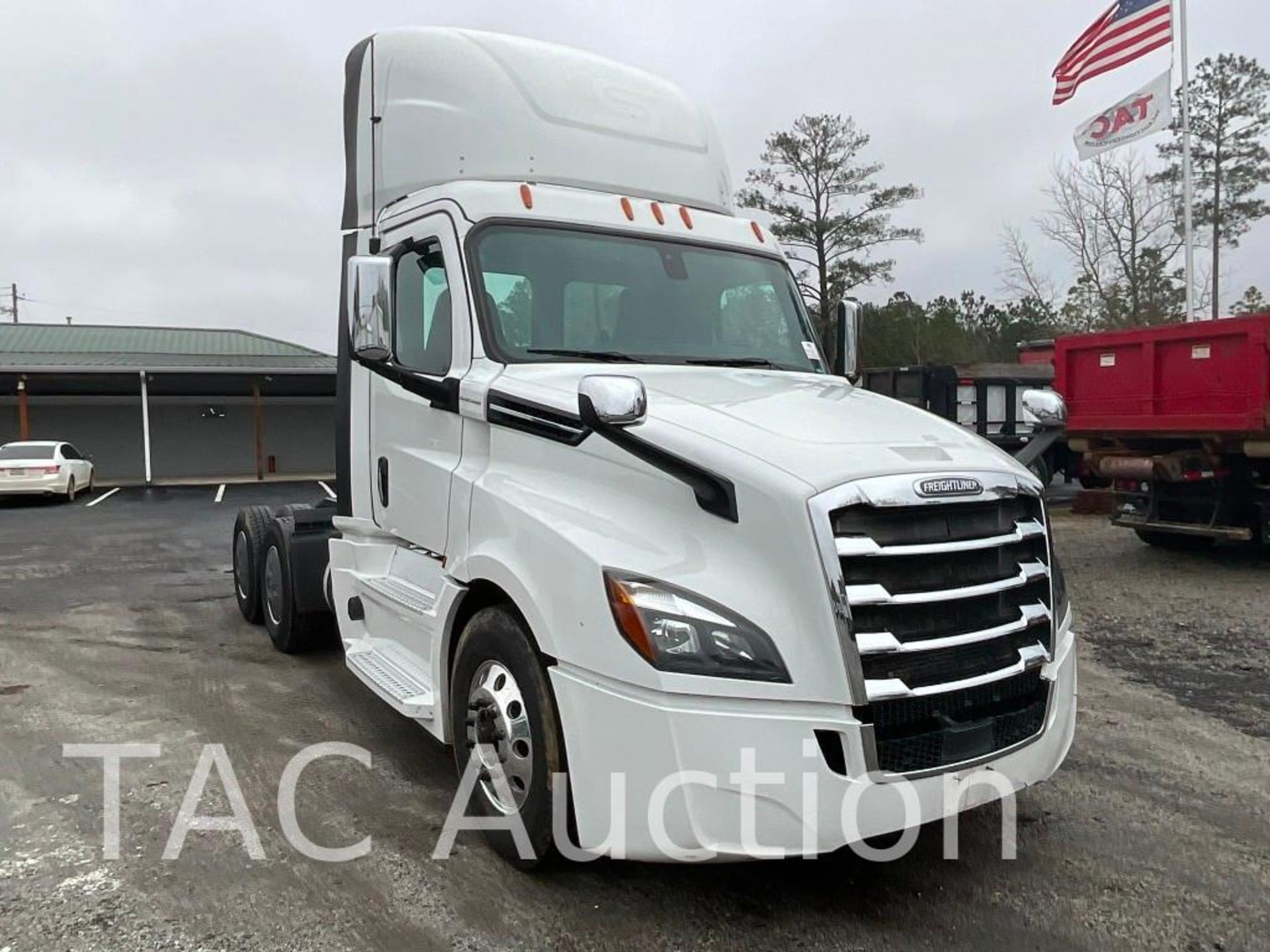 2019 Freightliner Cascadia Day Cab - Image 3 of 54