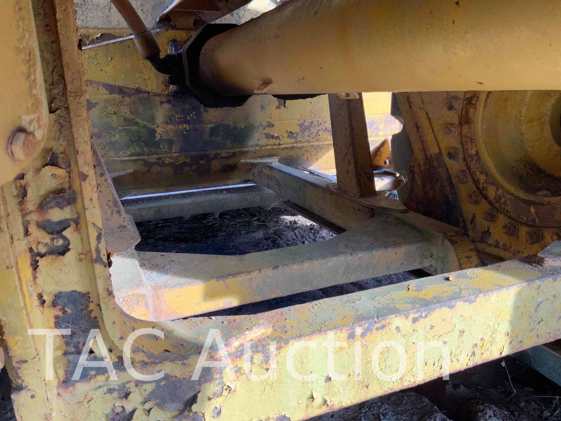 Caterpillar 621B Motor Scraper - Image 18 of 63