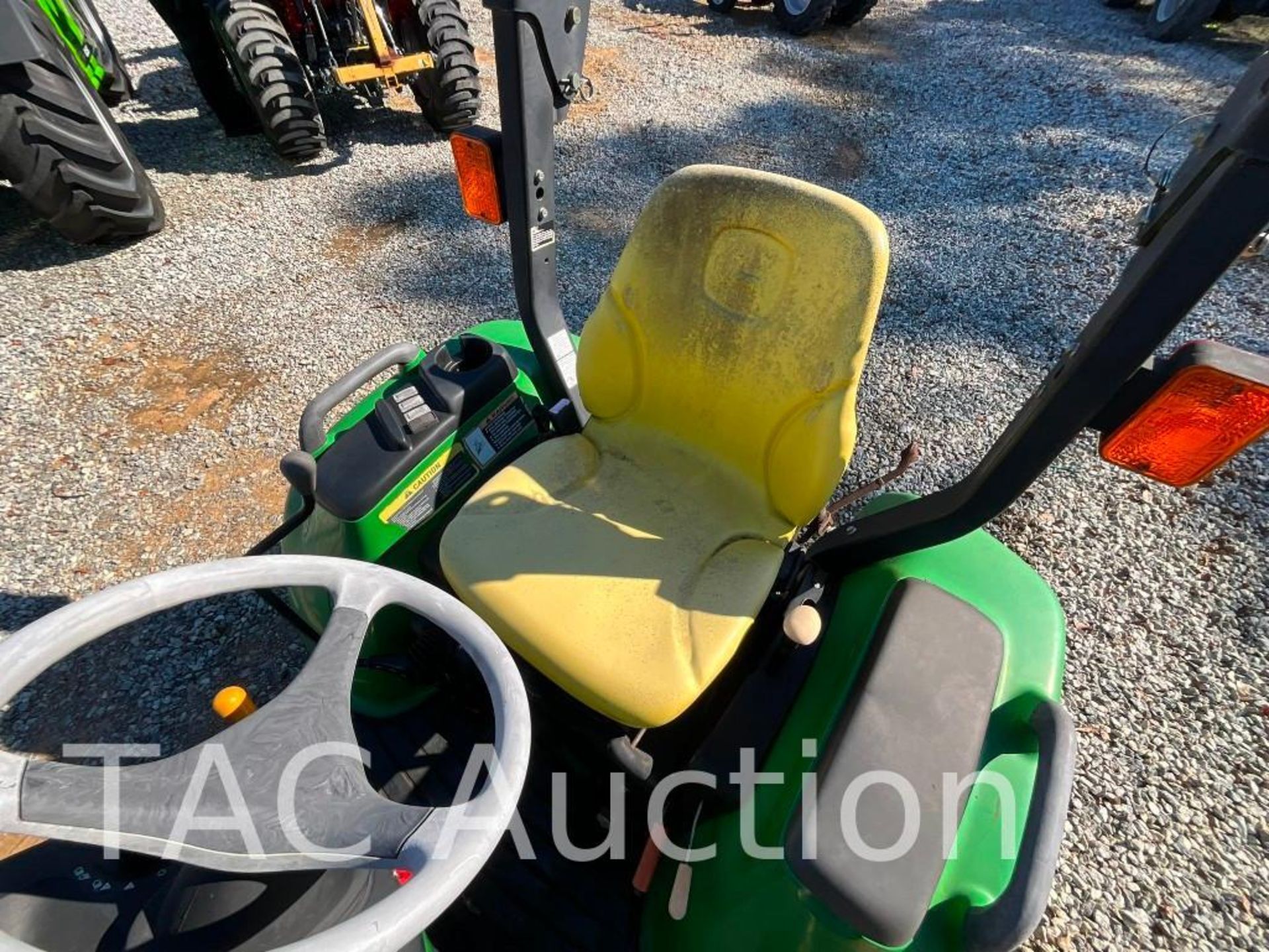 2008 John Deere 3520 4x4 Tractor W/ Front Loader - Image 9 of 37