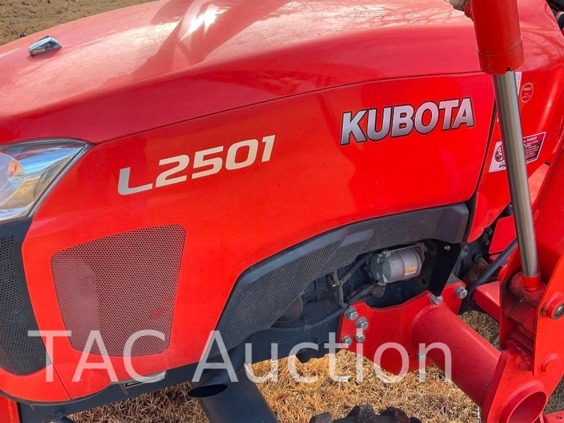 2018 Kubota L2501DT 4x4 Tractor - Image 7 of 27