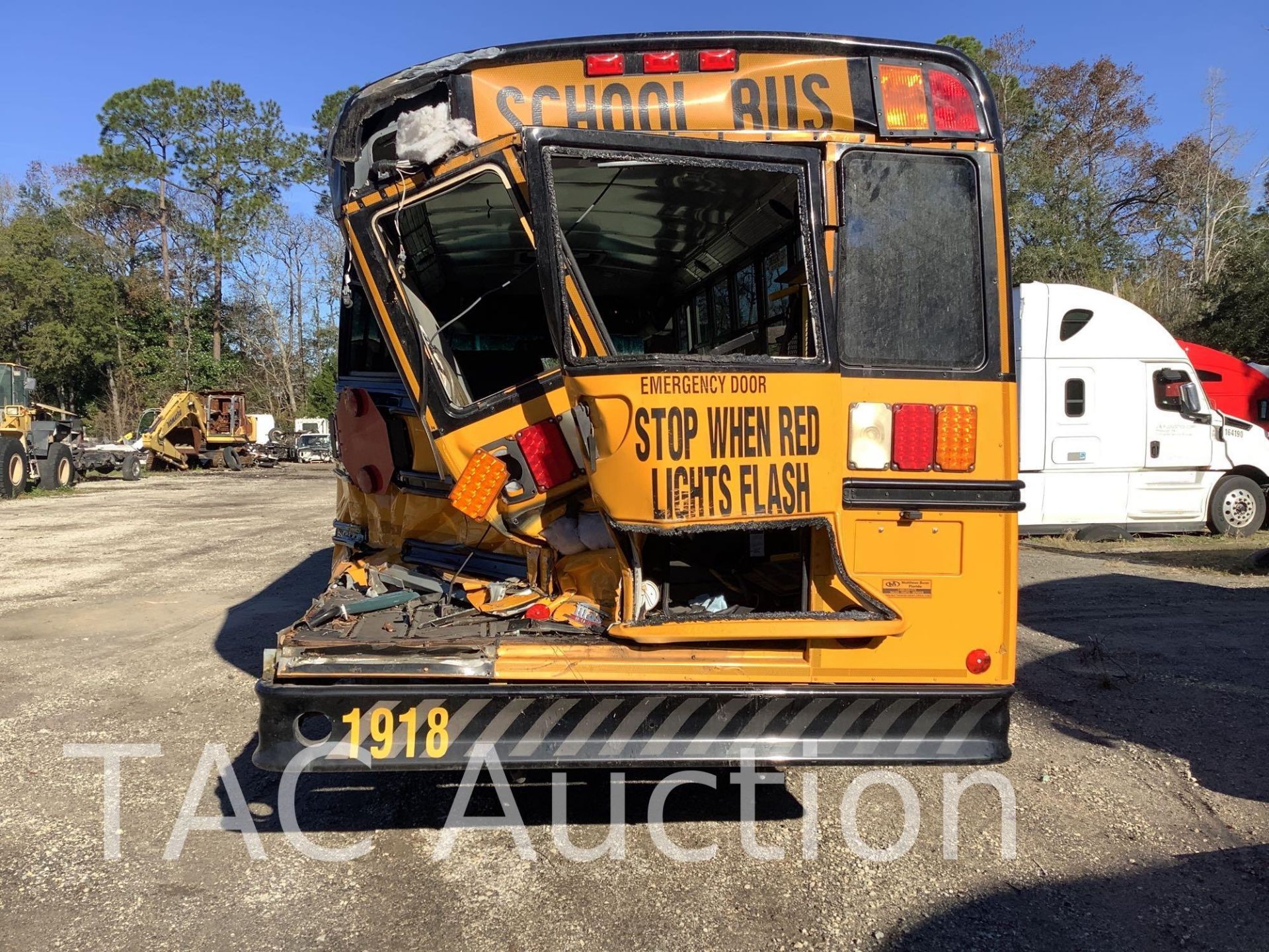 2020 Freightliner B2 School Bus - Image 5 of 31