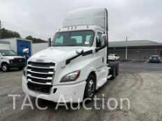 2019 Freightliner Cascadia Day Cab