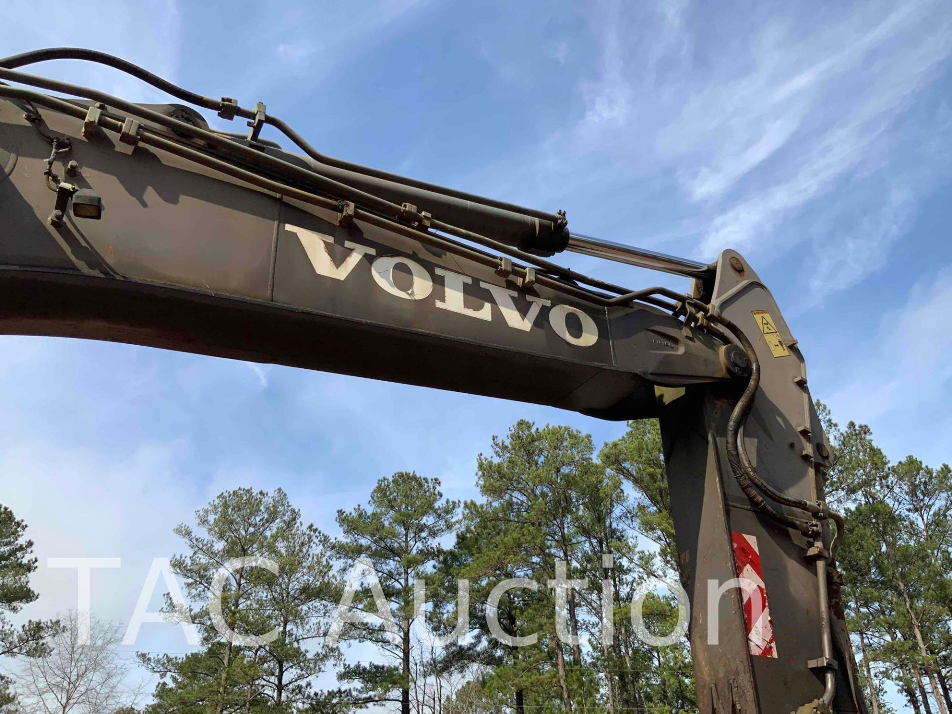 2006 Volvo EC330BLC Hydraulic Excavator W/ Hydraulic Generator - Image 39 of 75