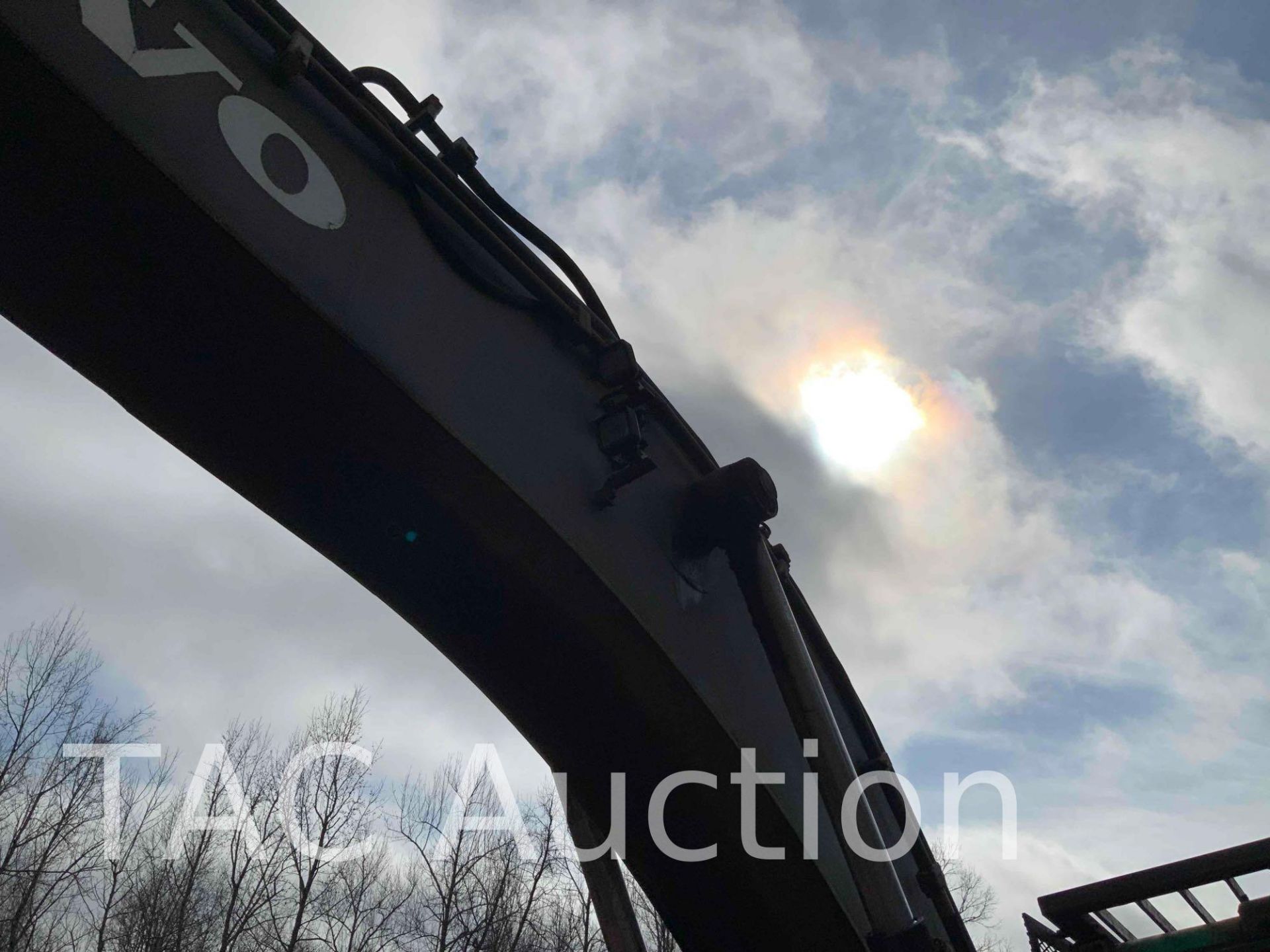 2006 Volvo EC330BLC Hydraulic Excavator W/ Hydraulic Generator - Image 37 of 75