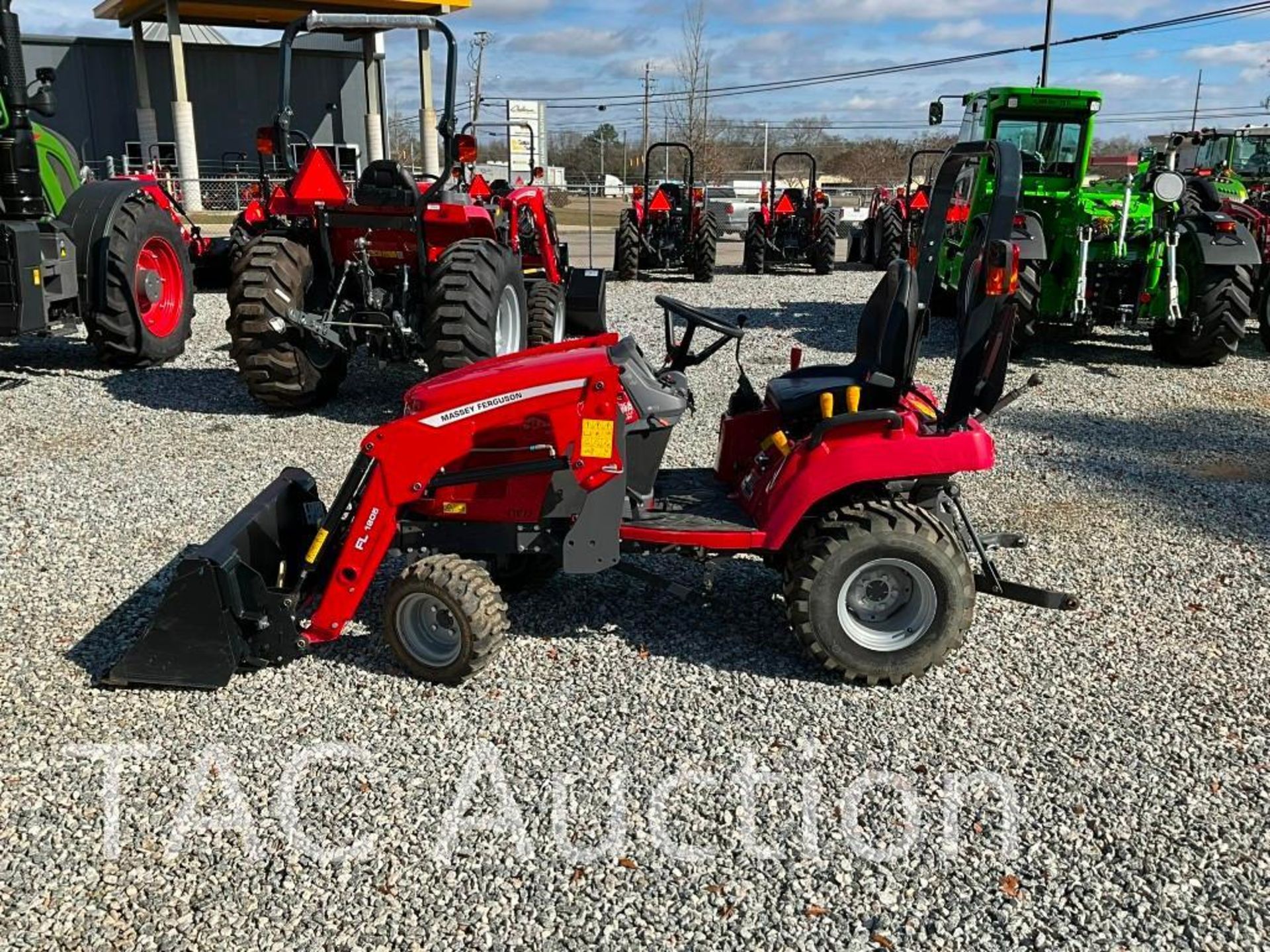 2021 Massey Ferguson GC1723E 4x4 Tractor W/ Front Loader - Image 7 of 36